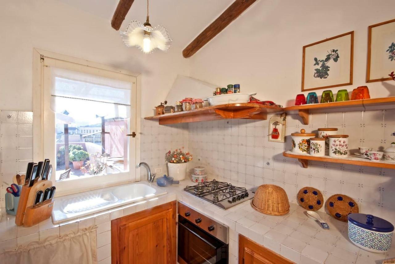 Appartamento Attico in centro con vista della torre - Cozy penthouse facing to the tower Oristano Esterno foto